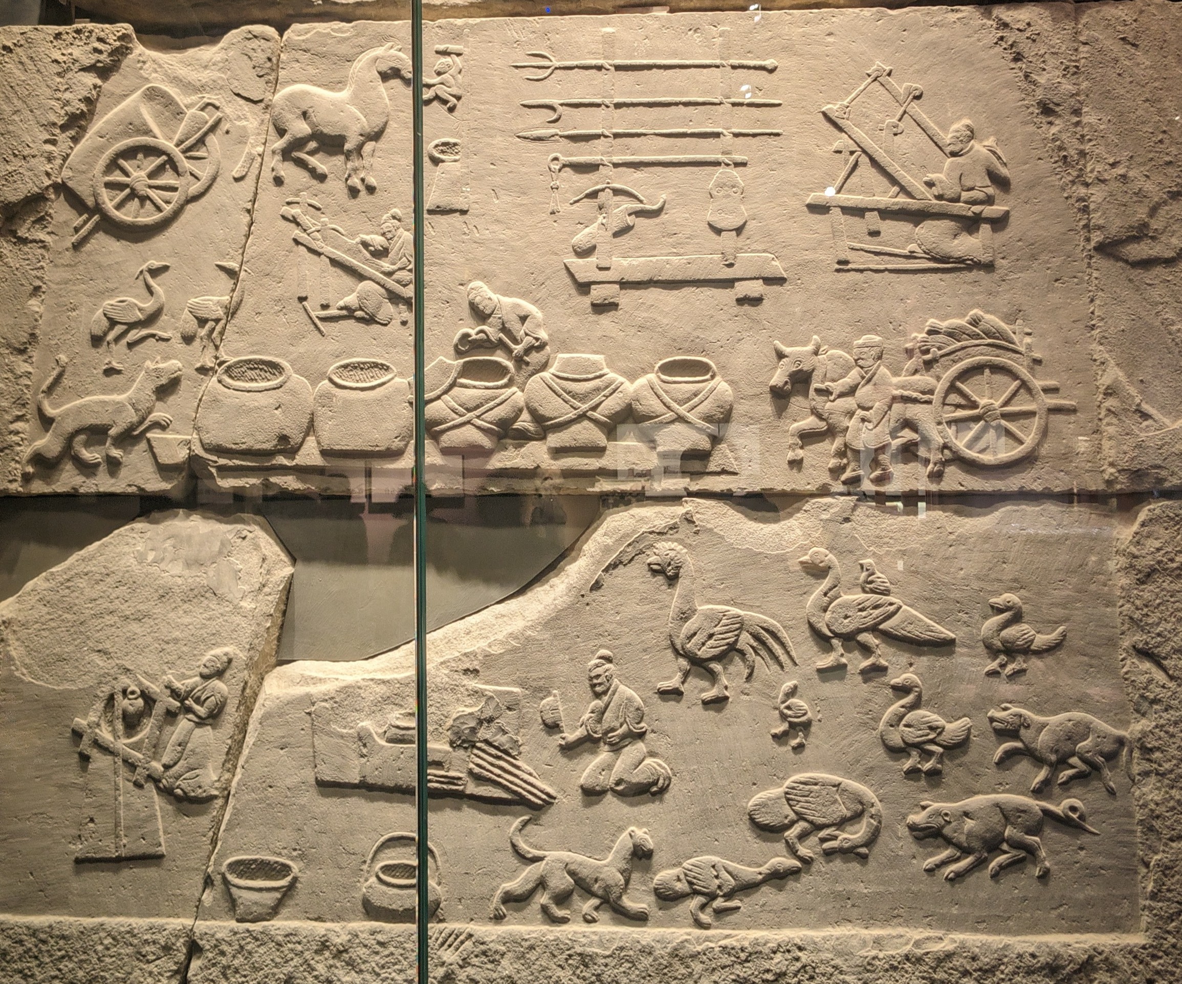 Pictorial Stone: Estate Life